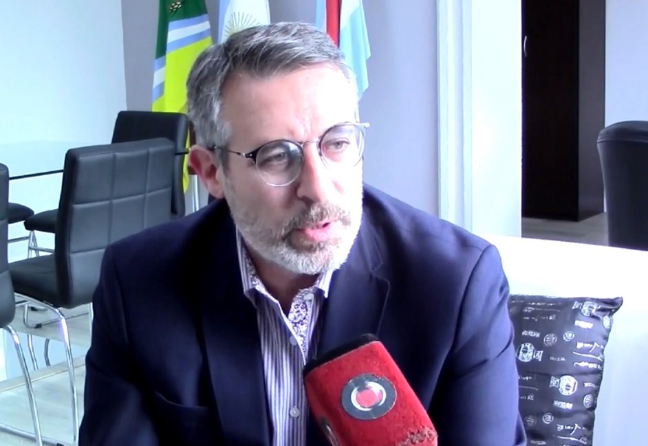 Larrarte consideró que las decisiones se deben tomar para que perduren y no en términos electorales