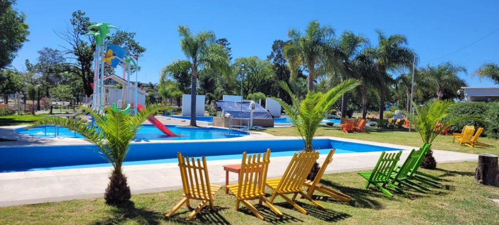 VIDEOS. Los natatorios, la opción para pasar el verano en Sansa