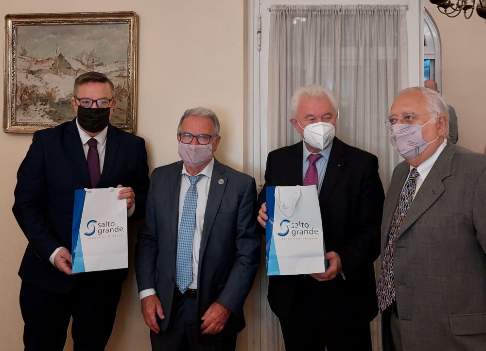 Salto Grande continúa gestionando la renovación del Complejo Hidroeléctrico