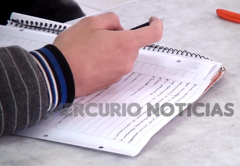 Tras las vacaciones de invierno, habrá escuelas que tendrán una hora más de clases