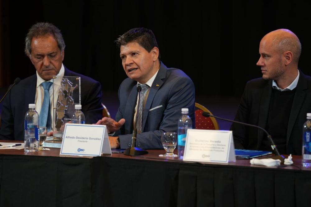 Scioli le presentó a CAME tres ejes de trabajo para fortalecer las pymes