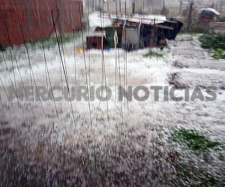 Cayó granizo en General Campos: hubo temporal en varios puntos de la provincia