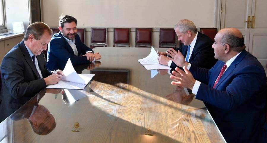 Bordet firmó el convenio para la ampliación de jornada en escuelas primarias de Entre Ríos
