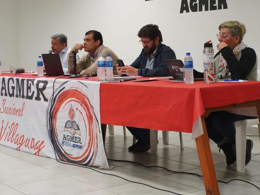 El Gobierno convocó a los docentes para el lunes tras el Congreso de AGMER