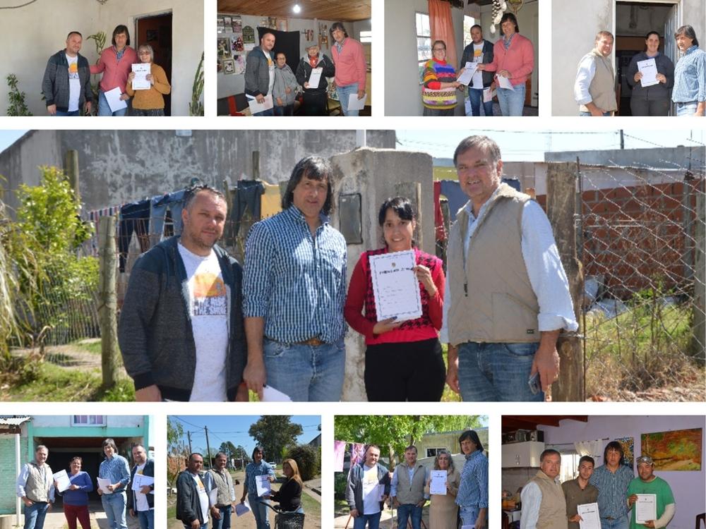 Se entregaron más de 70 escrituras a vecinos