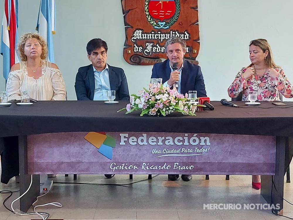 Presentaron la grilla artística para la Fiesta nacional del Lago