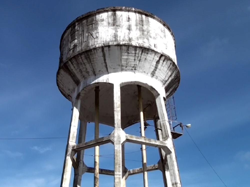 En plena ola de calor, el municipio programa un corte de agua