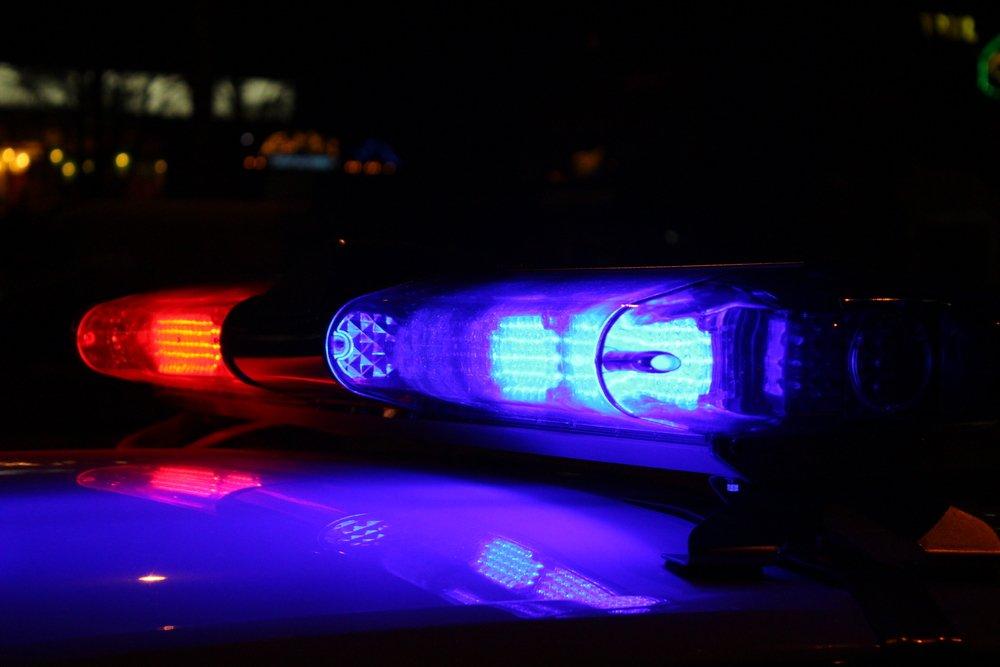 Una mujer quiso prender fuego una casilla con sus hijos adentro