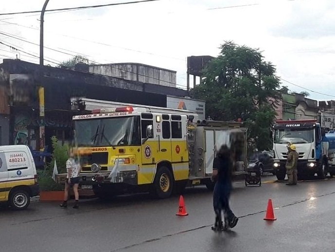 Se produjo un principio de incendio en un local gastronómico