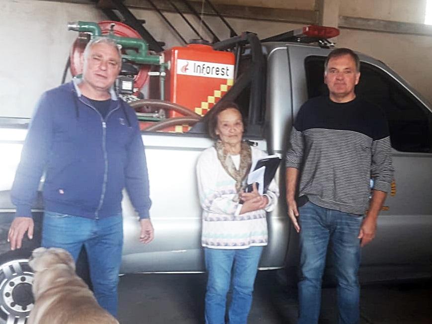 Berthet entregó un aporte de 250 mil pesos a Bomberos Voluntarios
