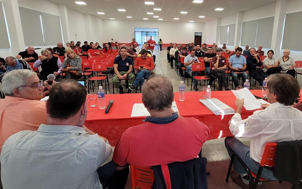 Bisogni fue reelecto presidente de la Federación de Bomberos Voluntarios de Entre Ríos