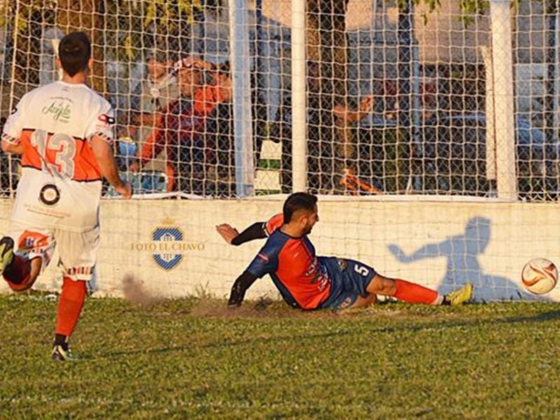 Unión y Fraternidad se mantiene como líder del torneo