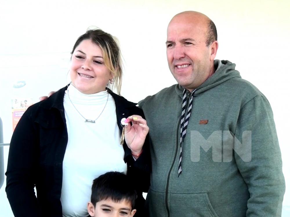 Ferro entregó su casa número 12