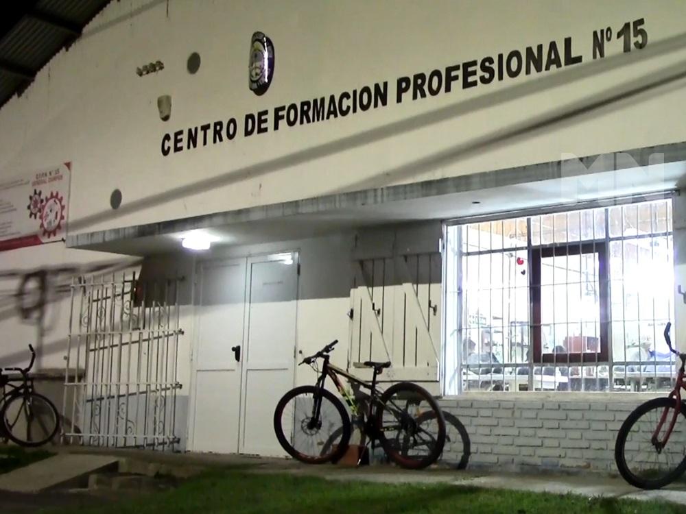 Docentes del CFP 15 cobran su sueldo atrasado por falta de fondos nacionales