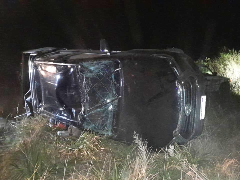 Una camioneta despistó por evitar colisionar otro vehículo sin luces en ruta 6