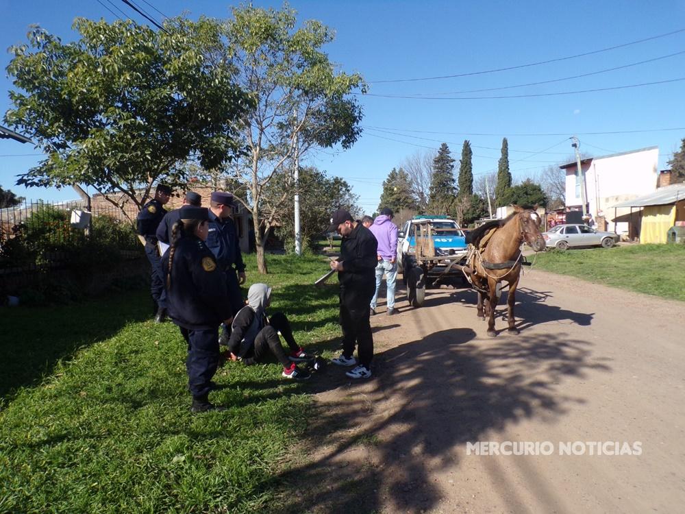 Villaguay: iba en un carro amenazando con un arma de fuego