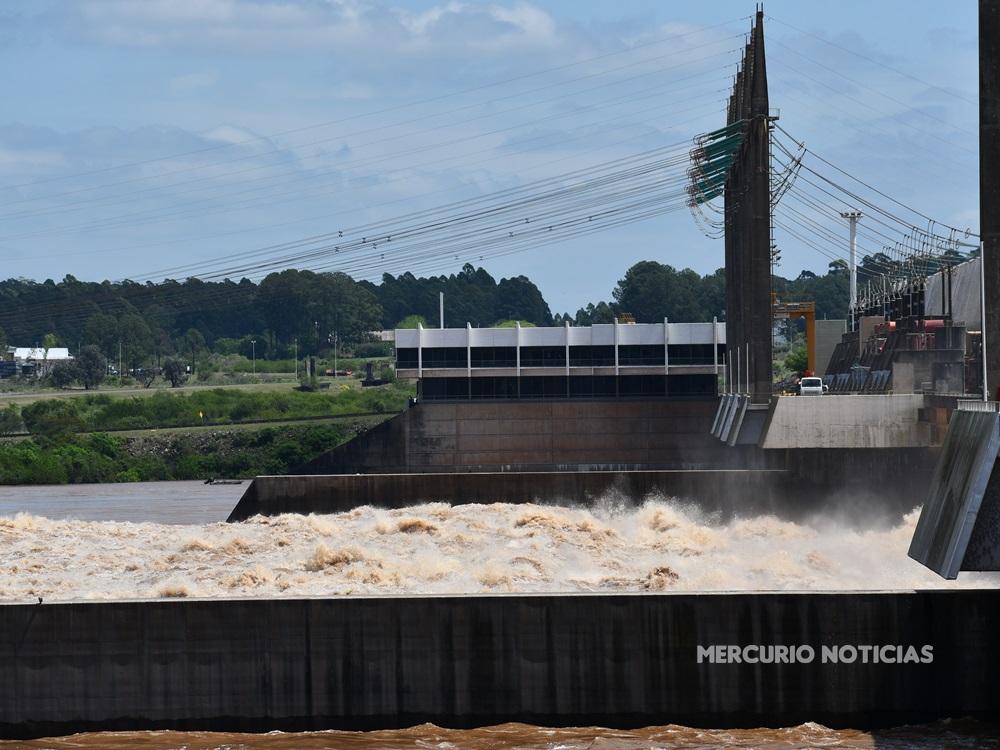 Pronostican suba del río Uruguay tras las intensas lluvias