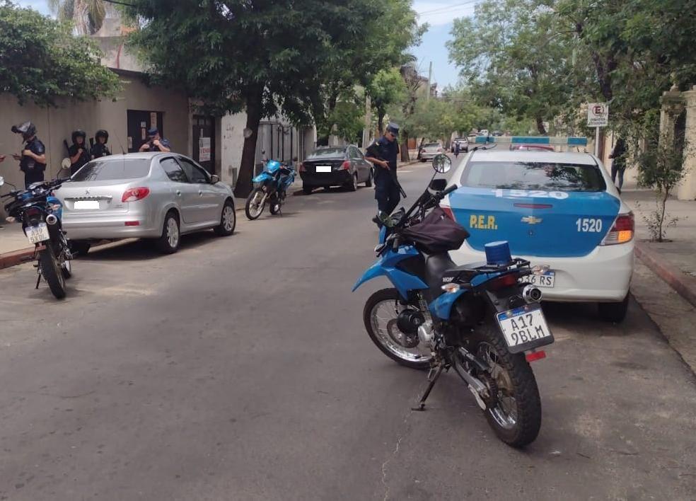 Aprehenden a un hombre tras amenazar con un arma a un remisero en Concordia