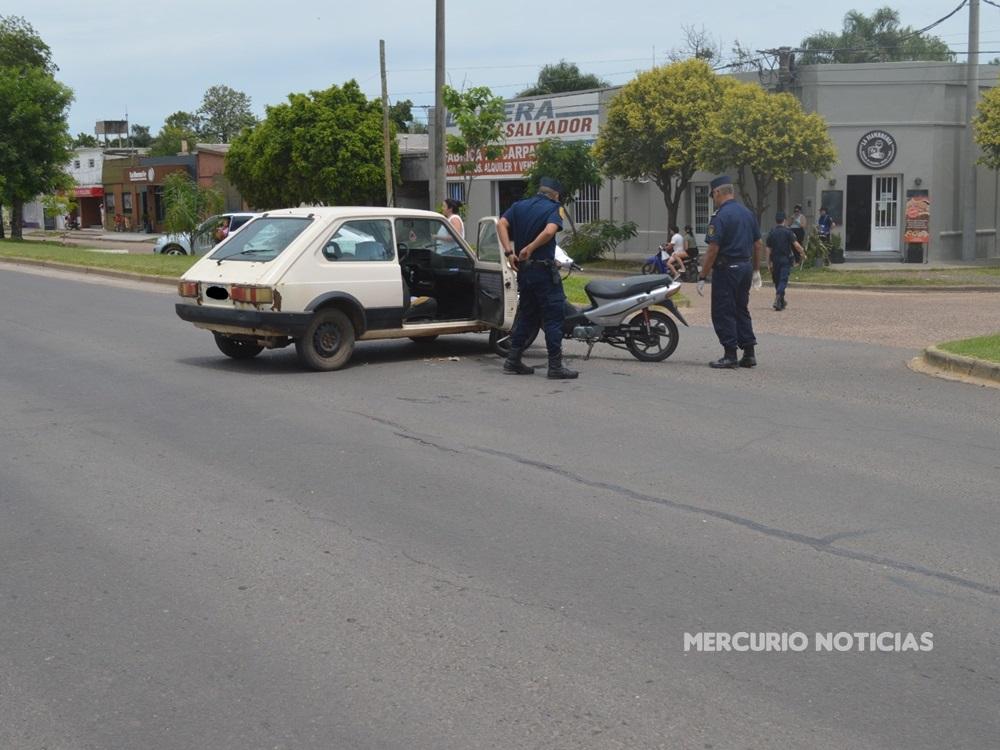 San Salvador: motociclista resultó herido leve tras colisión con automóvil