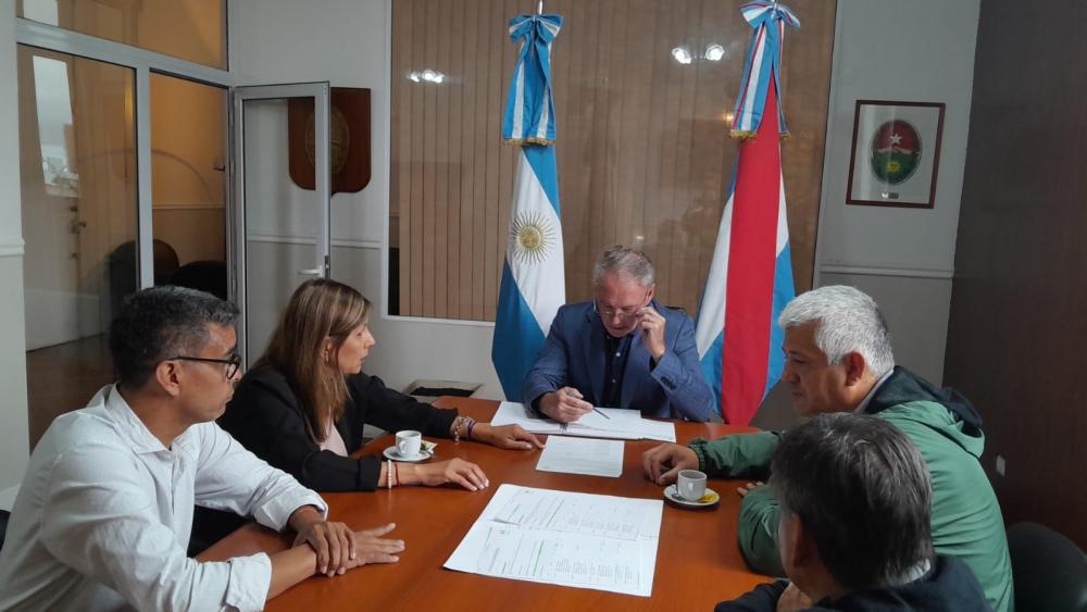 La intendente de Ubajay realizó varias gestiones ante funcionarios provinciales