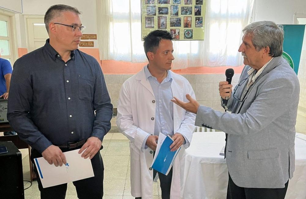 Pusieron en funciones al nuevo director del hospital "Santa Rosa"