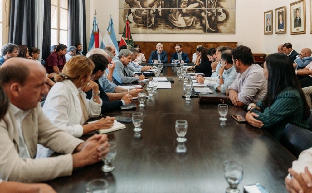 El gobernador Frigerio encabezó una nueva reunión de gabinete ampliado