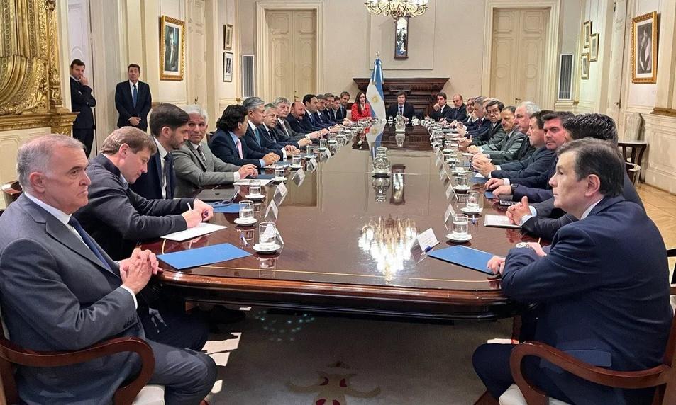 El Gobierno nacional trabajaría en un nuevo pacto fiscal con los gobernadores