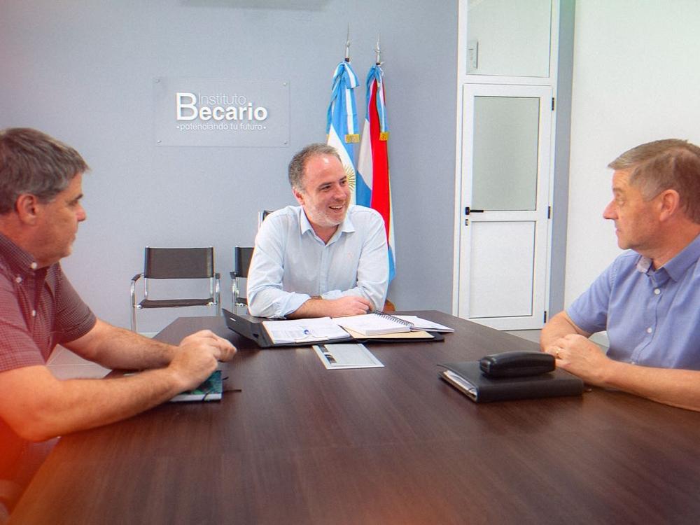 Mendelovich se reunió con el titular del Inaubepro