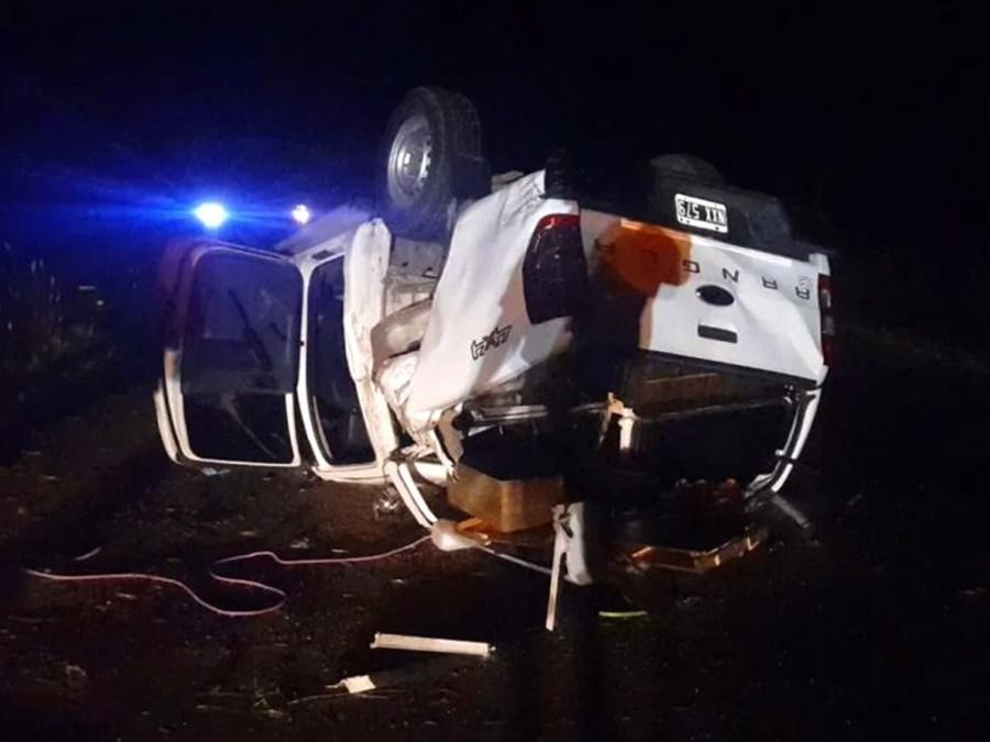 Camioneta en la que viajaba una embarazada volcó en la autovía 14