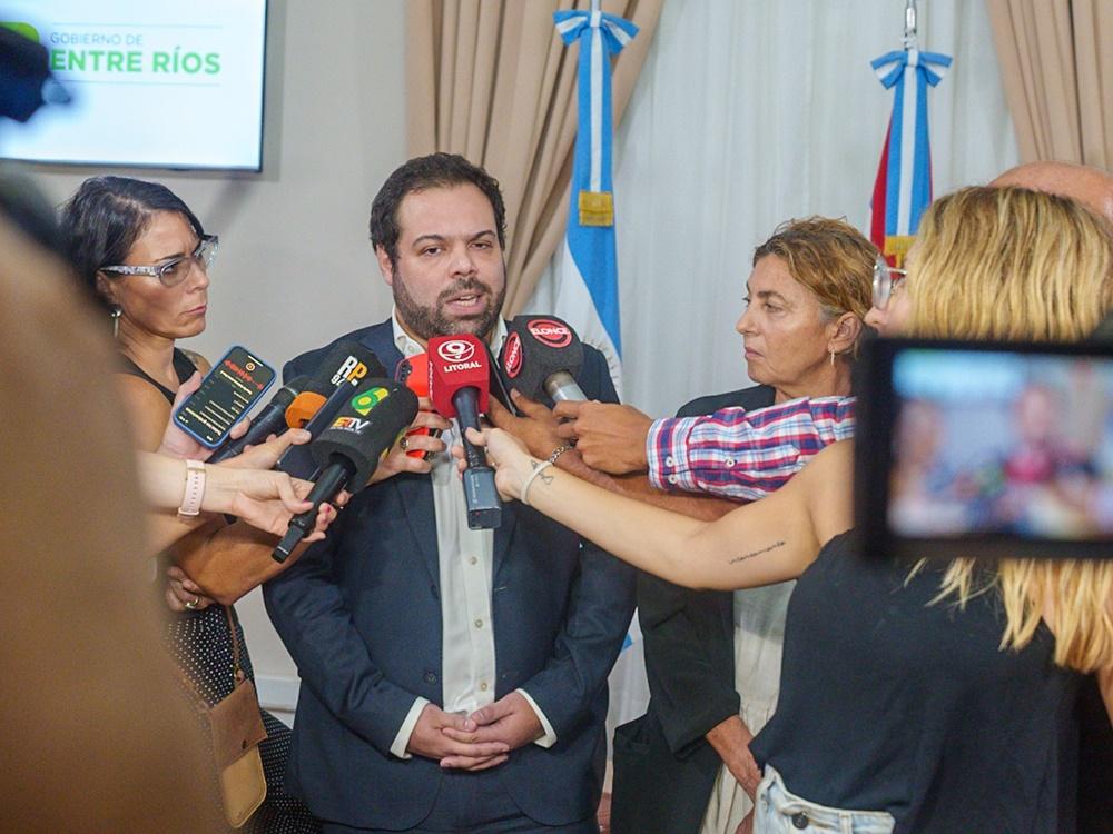 El Gobierno convoca a los docentes para el miércoles: si siguen los paros, habrá descuentos