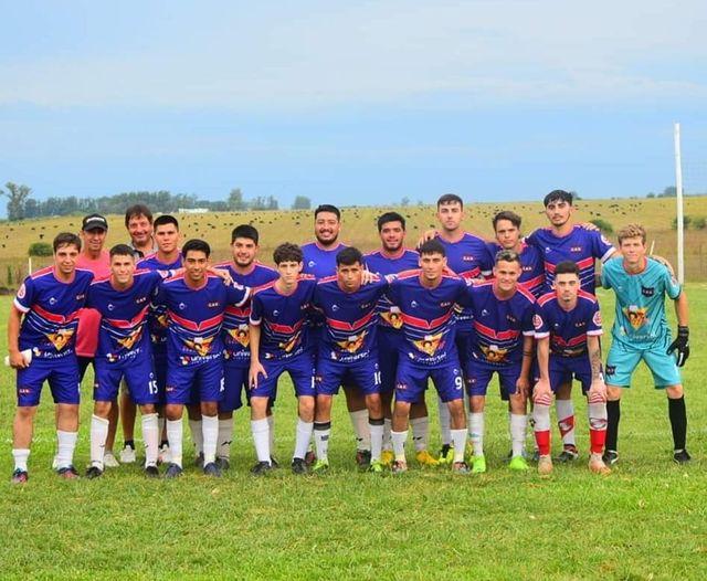 Dos líderes en la Liga de las Colonias