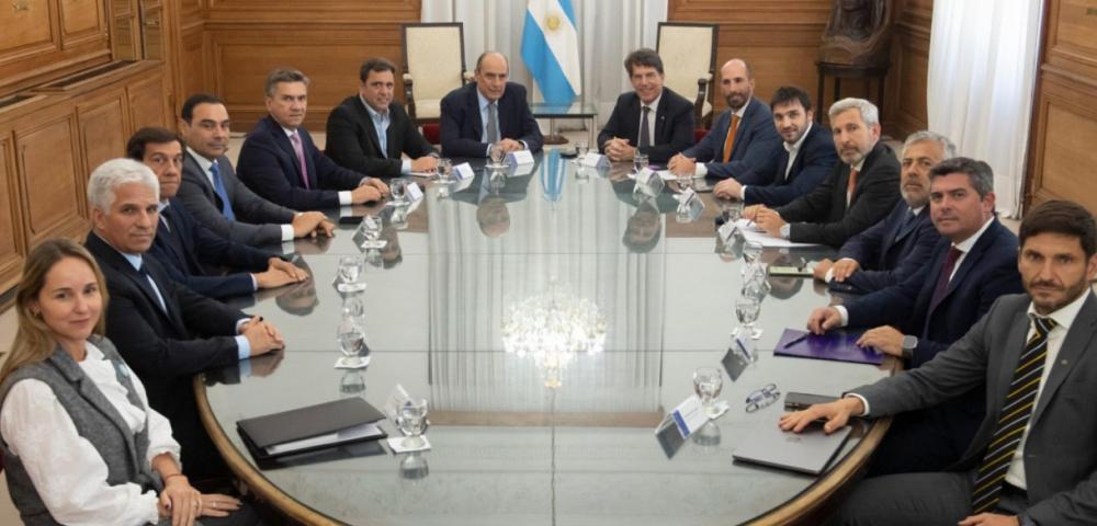 El Gobierno nacional avanza en acuerdos con gobernadores de JxC por el paquete fiscal y la Ley Bases