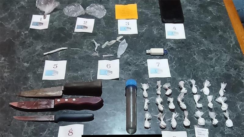 La Policía pegó una y 