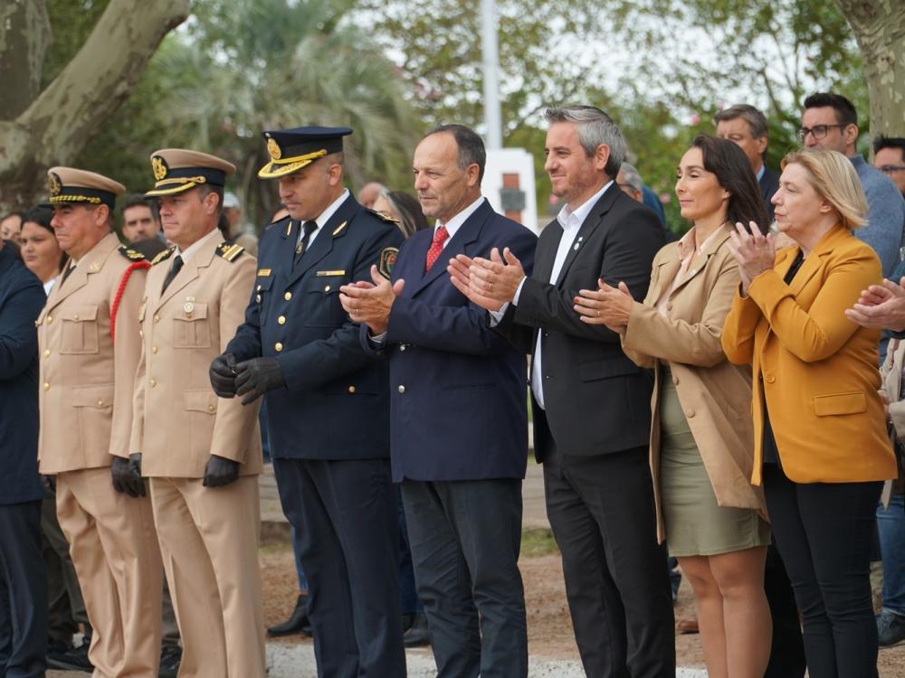 Colón celebró sus 161 años con un acto en plaza Washington
