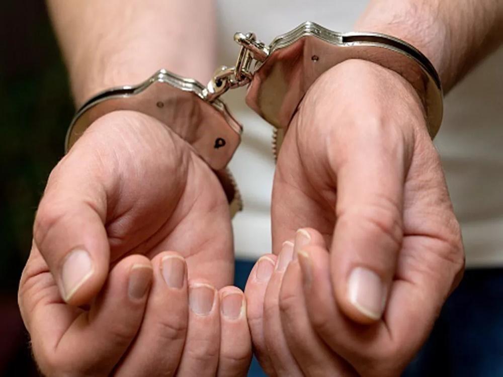 Una mujer fue aprehendida en Arroyo Barú tras resistirse a un desalojo