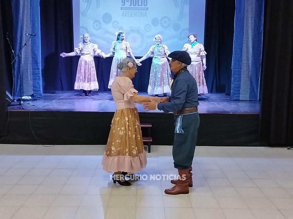 General Campos conmemoró el Día de la Independencia