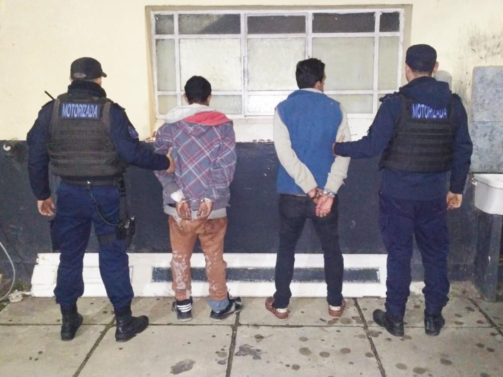 Concordia: vecinos detienen a dos hombres acusados de robo en domicilio