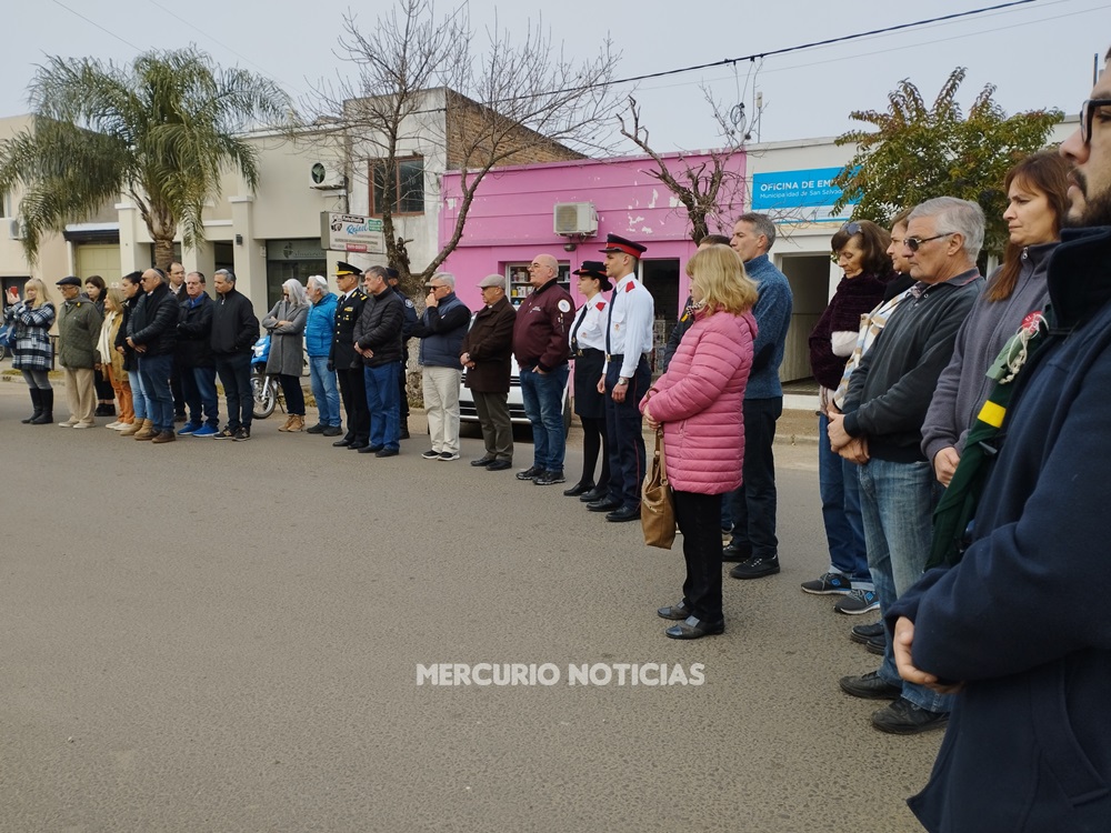 Acto por la AMIA.