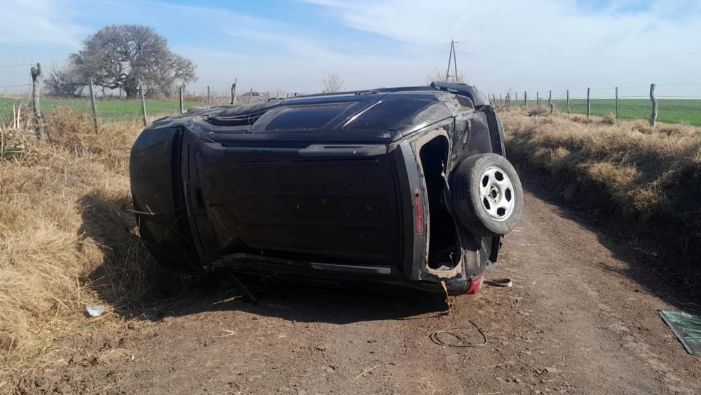 Adolescente falleció en un vuelco en un camino rural