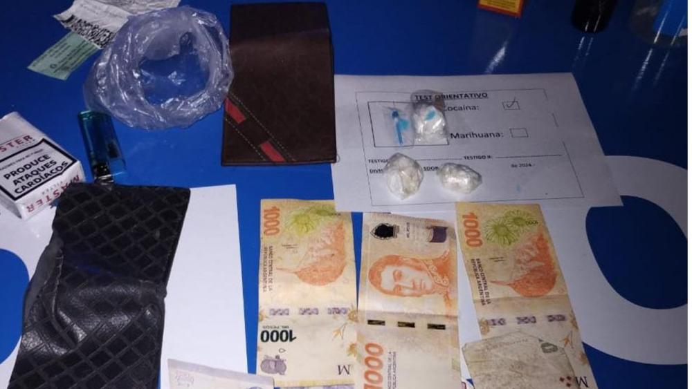 Detuvieron a un masculino que descendió de un micro de larga distancia con cocaína
