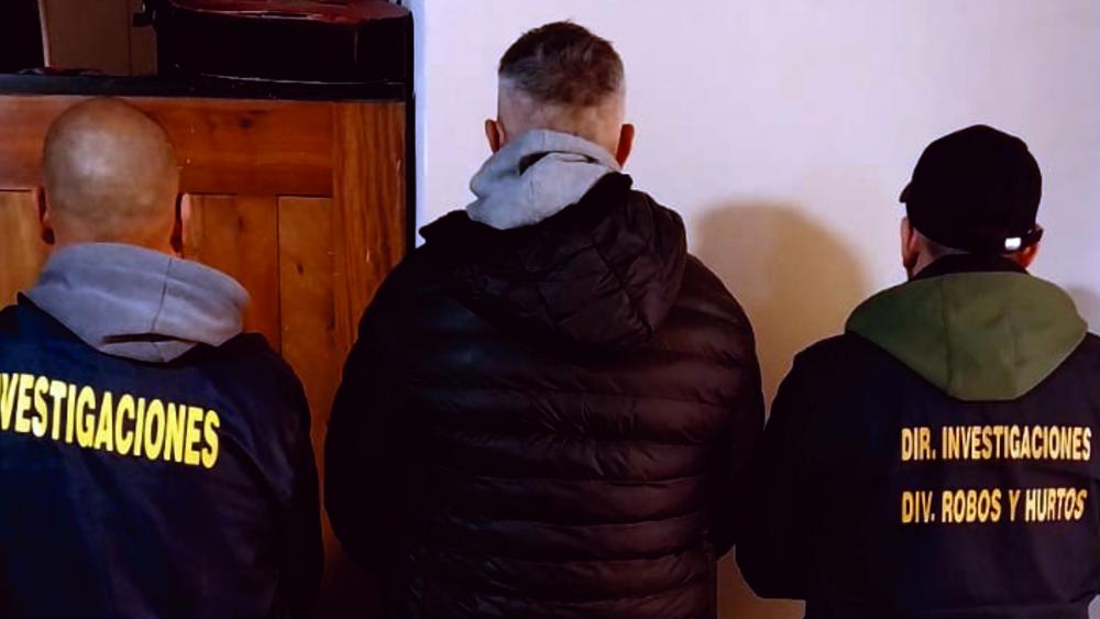 Un agente penitenciario fue detenido en un operativo antidrogas