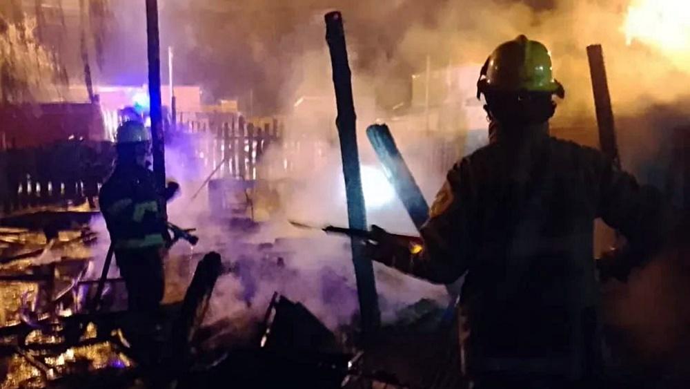 Incendio en Benito Legeren deja tres casillas afectadas