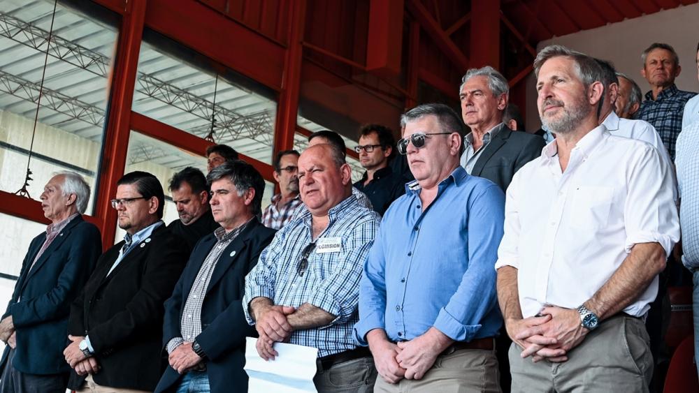 Frigerio anunció el Documento Único de Tránsito para simplificar trámites de ganadería