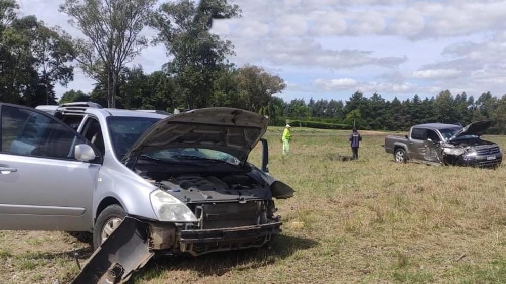 Chocaron dos camionetas en la ruta 14: seis personas lesionadas