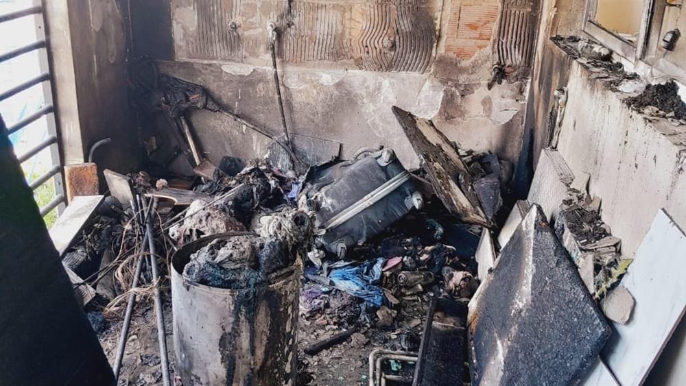 Incendio en el lavadero de una casa