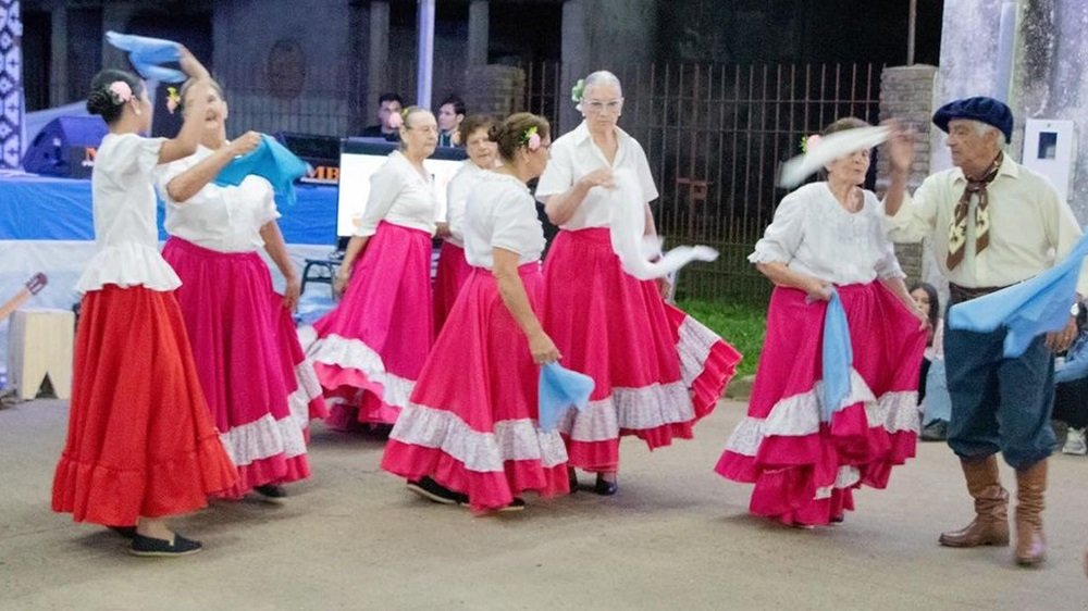Se vivió el festejo por la Tradición organizado por la Escuela Saavedra Lamas