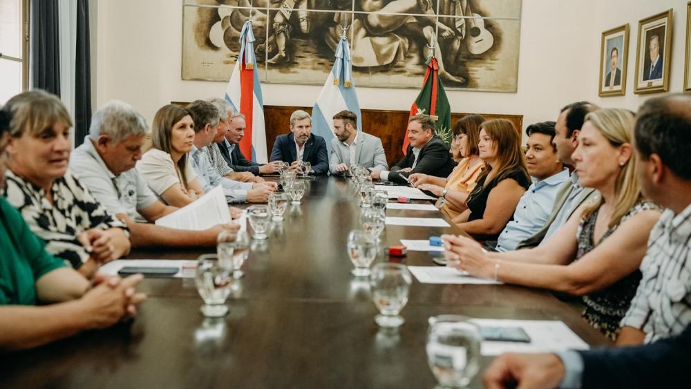 En marzo iniciaría el proceso licitatorio para reparar las rutas 23 y 38