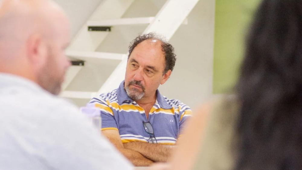 Villa Elisa analiza la temporada turística 2024 en reunión de la Mesa Técnica