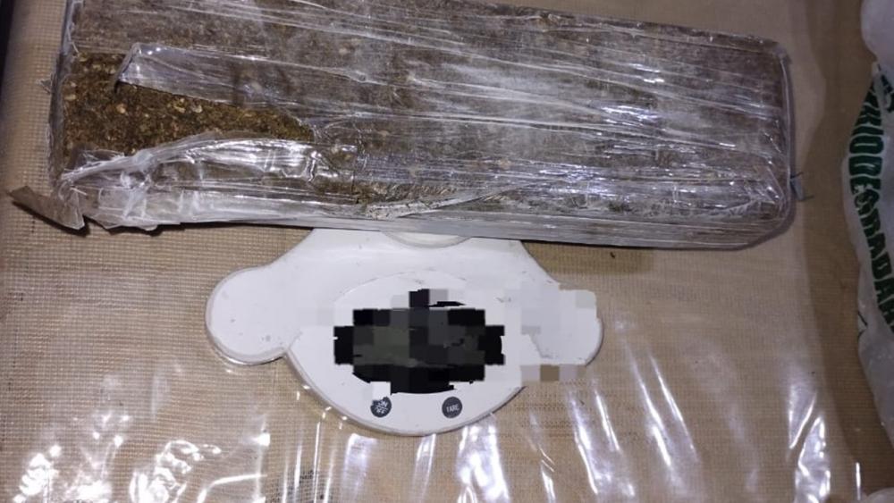 Secuestran un ladrillo de marihuana en un allanamiento en Villaguay