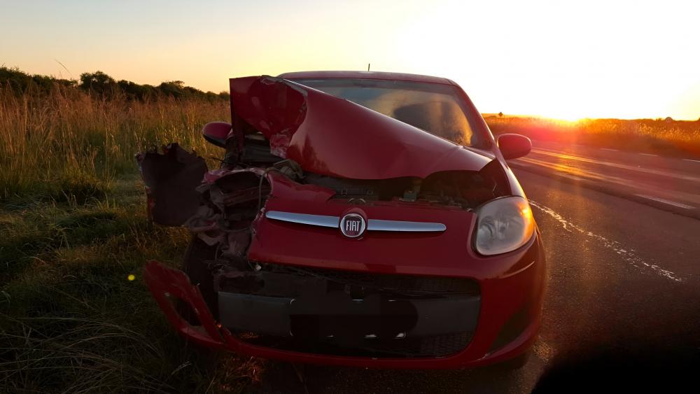 Chocaron un auto y camioneta en la ruta 14 en Ubajay